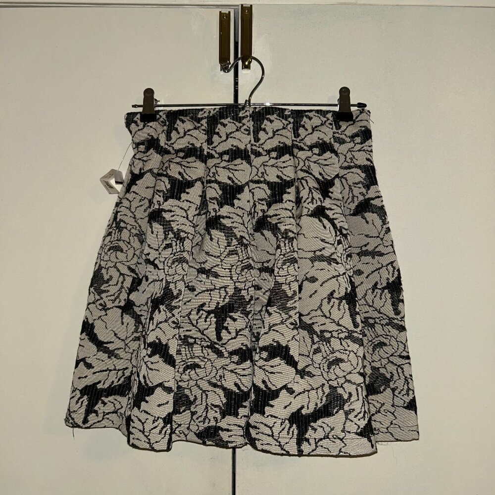 Beige and Black Leaf Patterned Ruffle Skirt